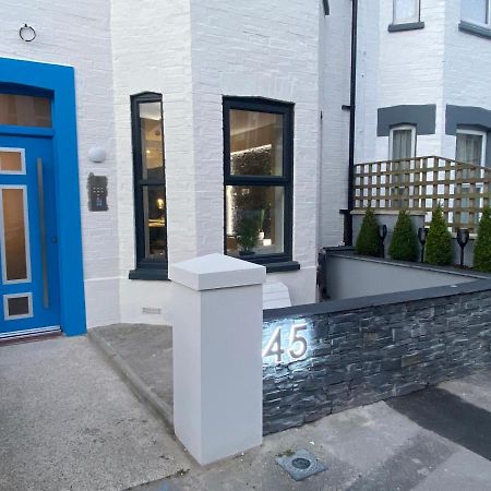 Cloud9 Guest House - By Coastline Retreats - Newly Renovated, Beautiful Ensuite Rooms Near Seafront In Town Centre, Netflix, Superfast Wifi, Communal Kitchen Bournemouth Ngoại thất bức ảnh