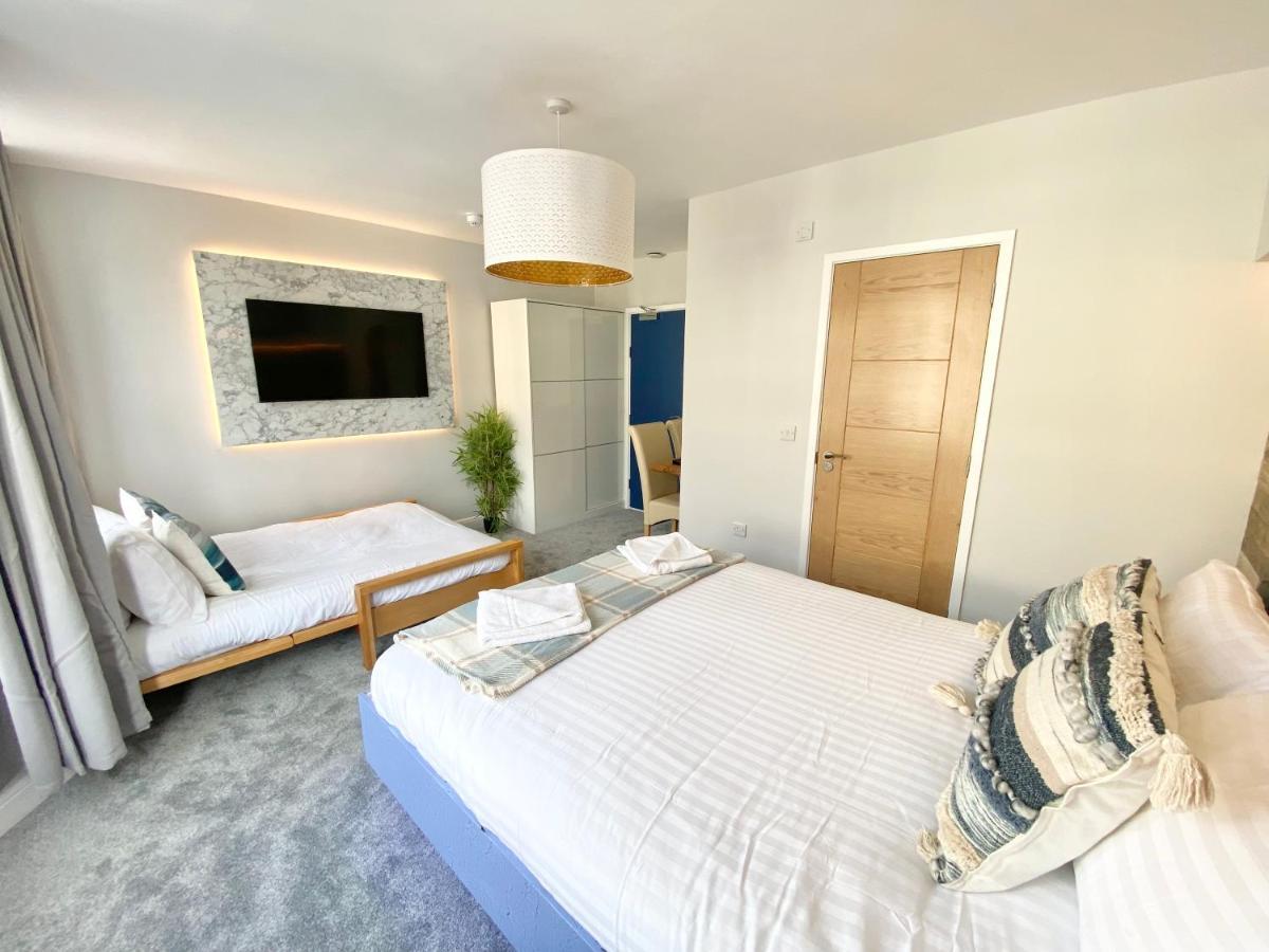 Cloud9 Guest House - By Coastline Retreats - Newly Renovated, Beautiful Ensuite Rooms Near Seafront In Town Centre, Netflix, Superfast Wifi, Communal Kitchen Bournemouth Ngoại thất bức ảnh