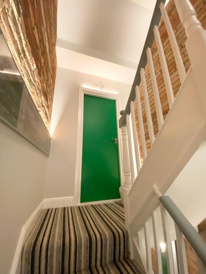 Cloud9 Guest House - By Coastline Retreats - Newly Renovated, Beautiful Ensuite Rooms Near Seafront In Town Centre, Netflix, Superfast Wifi, Communal Kitchen Bournemouth Ngoại thất bức ảnh