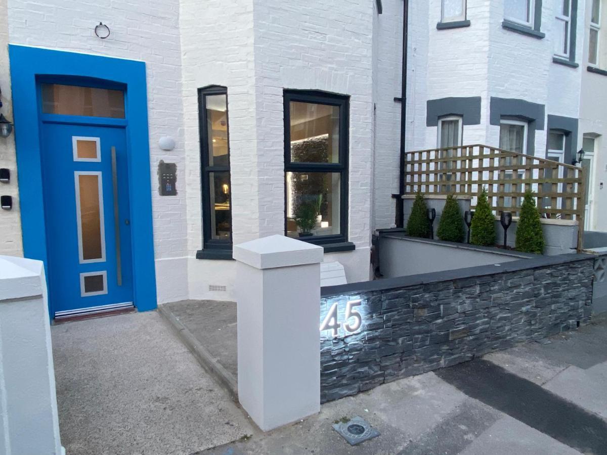 Cloud9 Guest House - By Coastline Retreats - Newly Renovated, Beautiful Ensuite Rooms Near Seafront In Town Centre, Netflix, Superfast Wifi, Communal Kitchen Bournemouth Ngoại thất bức ảnh