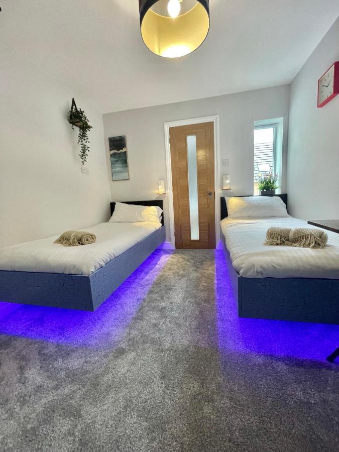 Cloud9 Guest House - By Coastline Retreats - Newly Renovated, Beautiful Ensuite Rooms Near Seafront In Town Centre, Netflix, Superfast Wifi, Communal Kitchen Bournemouth Ngoại thất bức ảnh