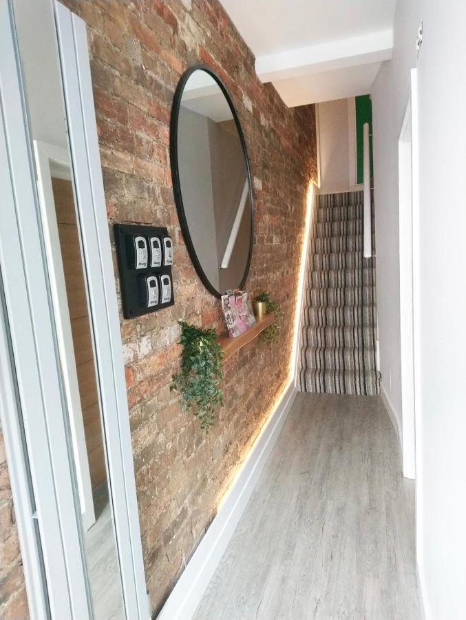 Cloud9 Guest House - By Coastline Retreats - Newly Renovated, Beautiful Ensuite Rooms Near Seafront In Town Centre, Netflix, Superfast Wifi, Communal Kitchen Bournemouth Ngoại thất bức ảnh